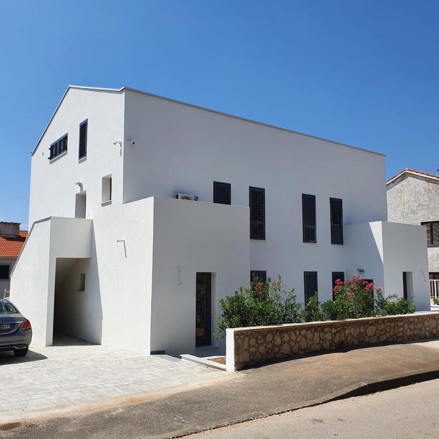 Villa Aquamarine Apartments Novalja Zewnętrze zdjęcie