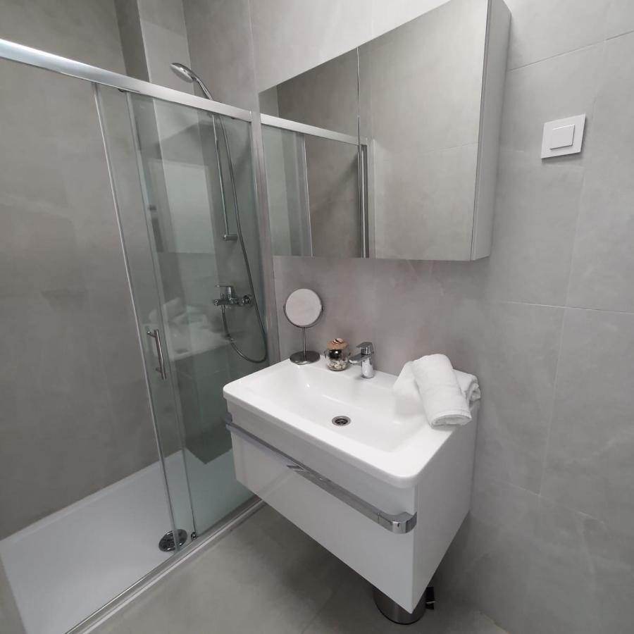 Villa Aquamarine Apartments Novalja Zewnętrze zdjęcie
